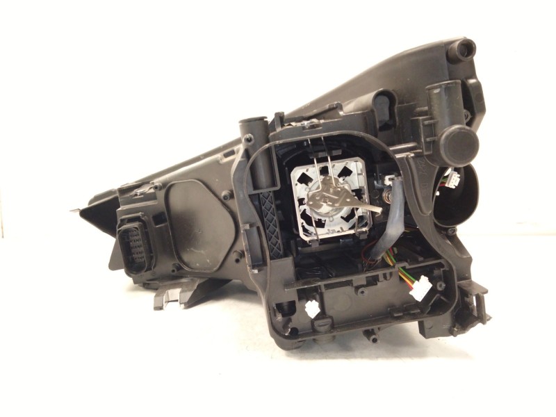Recambio de faro xenon derecho para audi a1 (8x) referencia OEM IAM 8X0941044  