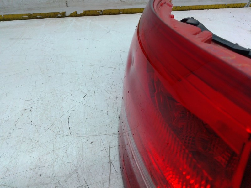 Recambio de piloto trasero izquierdo para audi a3 sportback (8pa) 1.6 tdi referencia OEM IAM 083461807L  