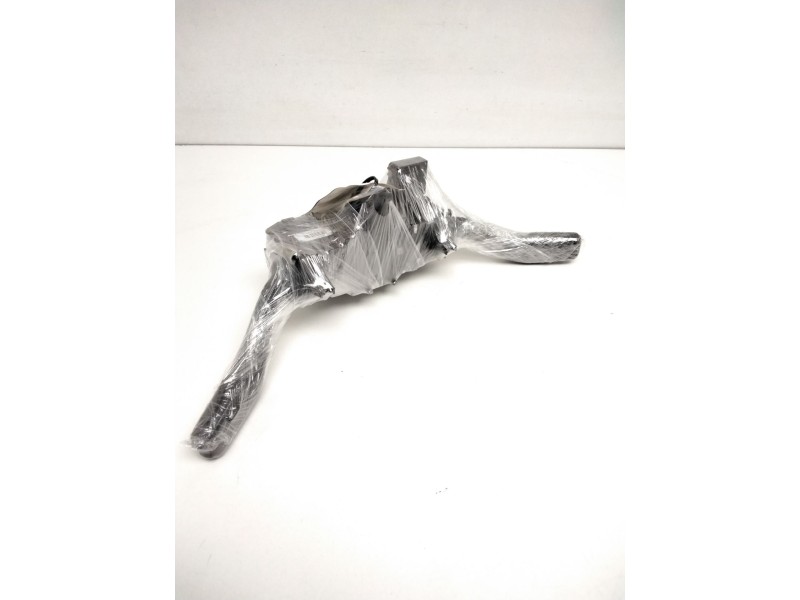 Recambio de mando intermitentes y limpia para audi a4 avant (8e) referencia OEM IAM 8E0953549N 4E0953503C 114137