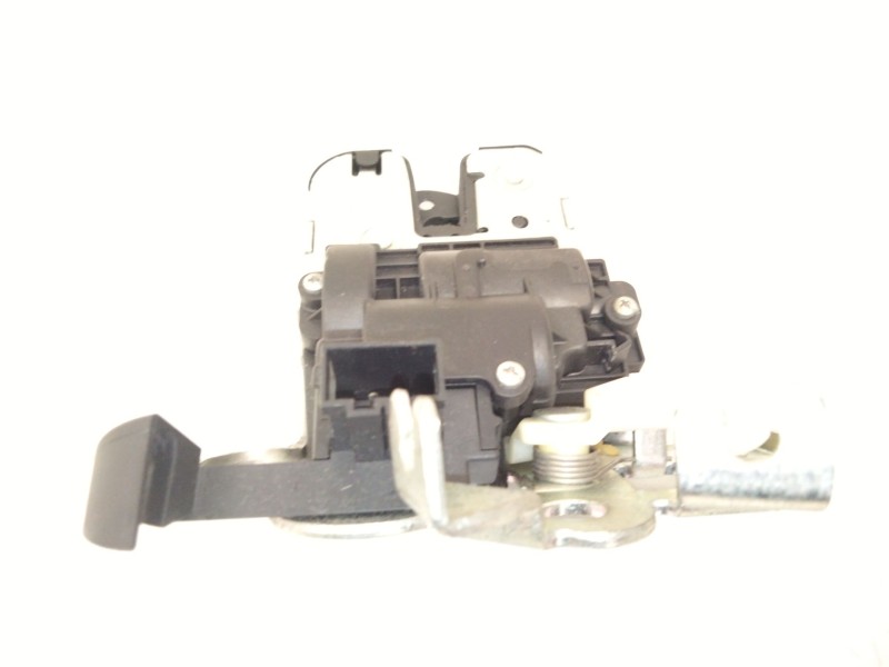 Recambio de cerradura maletero / porton para audi a3 sportback (8pa) 1.6 tdi referencia OEM IAM 8K9827505A  