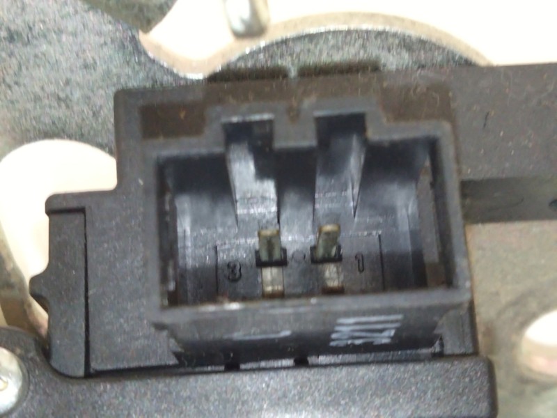 Recambio de cerradura maletero / porton para audi a3 sportback (8pa) 1.6 tdi referencia OEM IAM 8K9827505A  