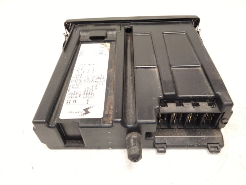 Recambio de tacografo para mercedes-benz sprinter 5-t furgoneta (b906) 515 cdi (906.653, 906.655, 906.657) referencia OEM IAM   