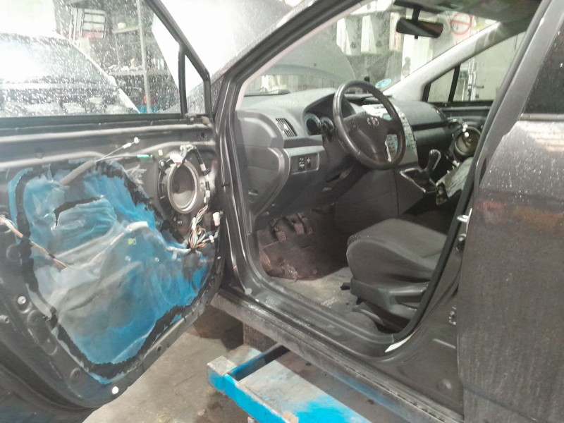 toyota corolla verso (zer_, zze12_, r1_) del año 2008