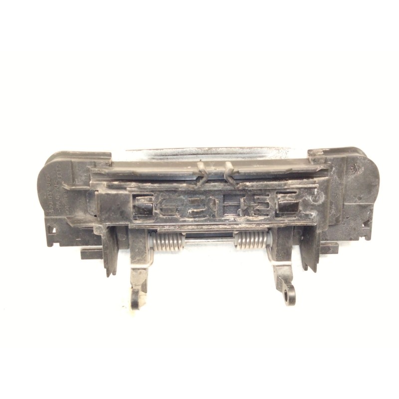 Recambio de maneta exterior delantera derecha para audi a3 sportback (8pa) 1.6 tdi referencia OEM IAM 4B0839885  