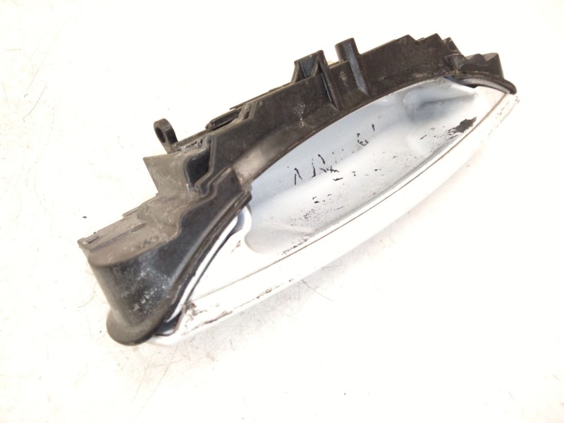 Recambio de maneta exterior trasera derecha para audi a3 sportback (8pa) 1.6 tdi referencia OEM IAM 4B0839885  