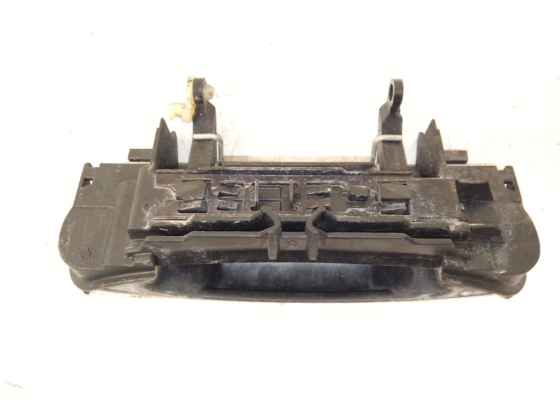 Recambio de maneta exterior trasera izquierda para audi a3 sportback (8pa) 1.6 tdi referencia OEM IAM 4B0839885  