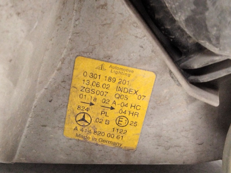 Recambio de faro izquierdo para mercedes-benz vaneo (414) 1.6 (414.700) referencia OEM IAM A4148200061 0301189201 