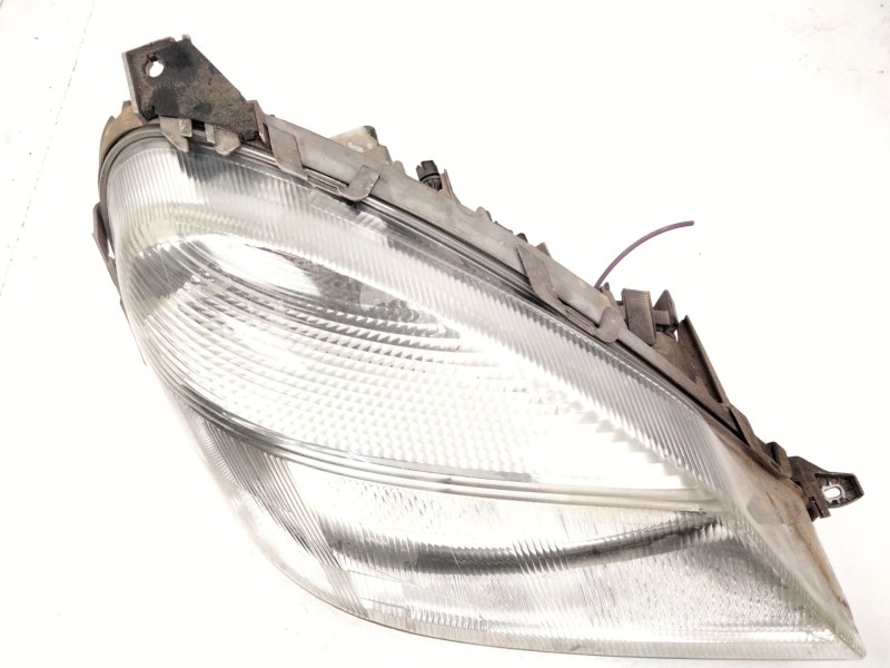 Recambio de faro derecho para mercedes-benz vaneo (414) 1.6 (414.700) referencia OEM IAM A4148200161 0301189202 