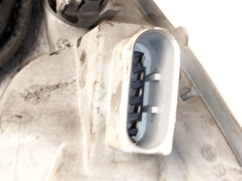 Recambio de faro derecho para mercedes-benz vaneo (414) 1.6 (414.700) referencia OEM IAM A4148200161 0301189202 