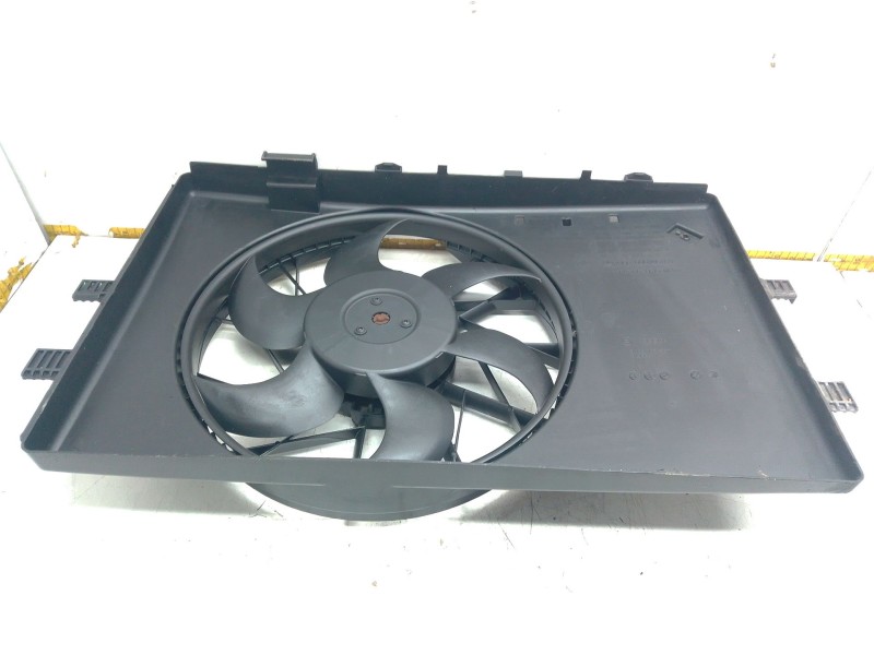 Recambio de electroventilador para mercedes-benz vaneo (414) 1.6 (414.700) referencia OEM IAM 1685000593  