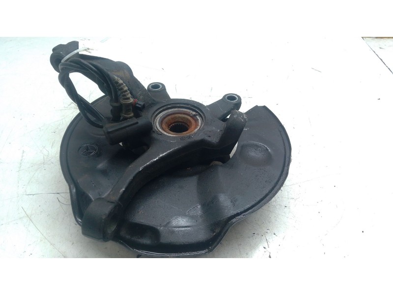 Recambio de mangueta delantera derecha para mercedes-benz vaneo (414) 1.6 (414.700) referencia OEM IAM   