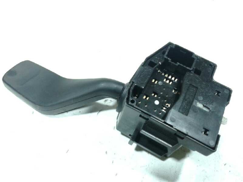 Recambio de mando intermitentes para ford focus berlina (cap) ambiente (d) referencia OEM IAM 4M5T13335AD 1362587 