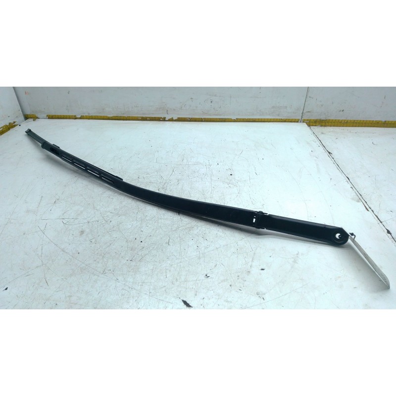 Recambio de brazo limpia delantero izquierdo para audi a3 sportback (8pa) 1.6 tdi referencia OEM IAM   