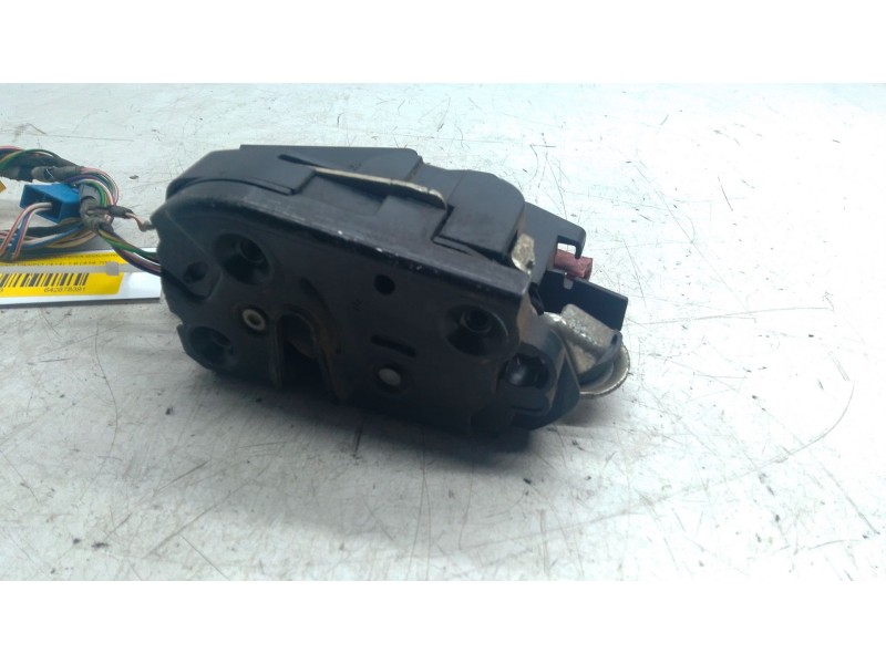 Recambio de cerradura puerta delantera izquierda para mercedes-benz vaneo (414) 1.6 (414.700) referencia OEM IAM 89599076  