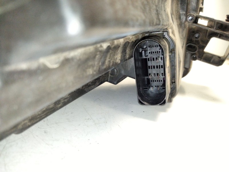 Recambio de faro xenon izquierdo para skoda superb (3v3) referencia OEM IAM 3V1941015D  