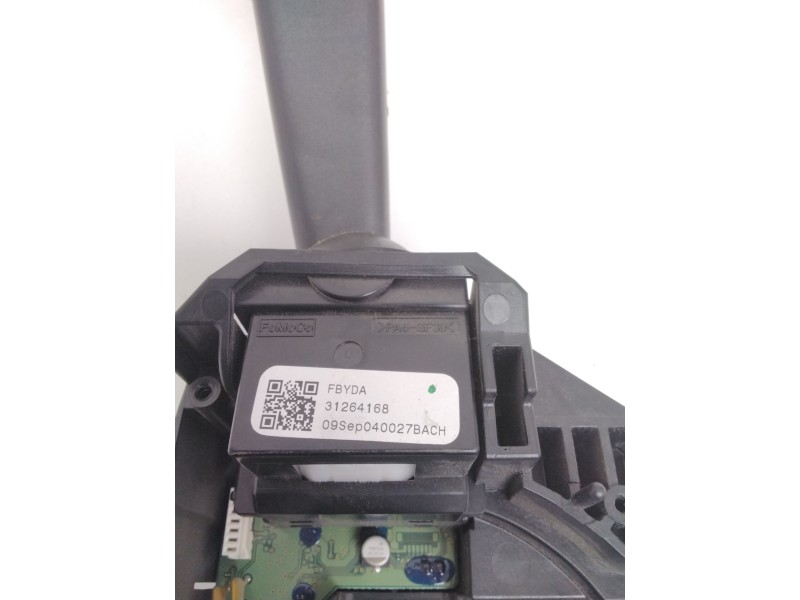 Recambio de mando limpia para volvo xc60 kinetic awd referencia OEM IAM 31264168 FBYDA 