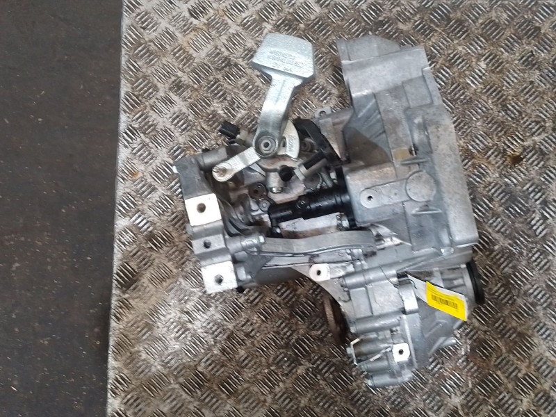 Recambio de caja cambios para audi a3 sportback (8pa) 1.6 tdi referencia OEM IAM LUB  