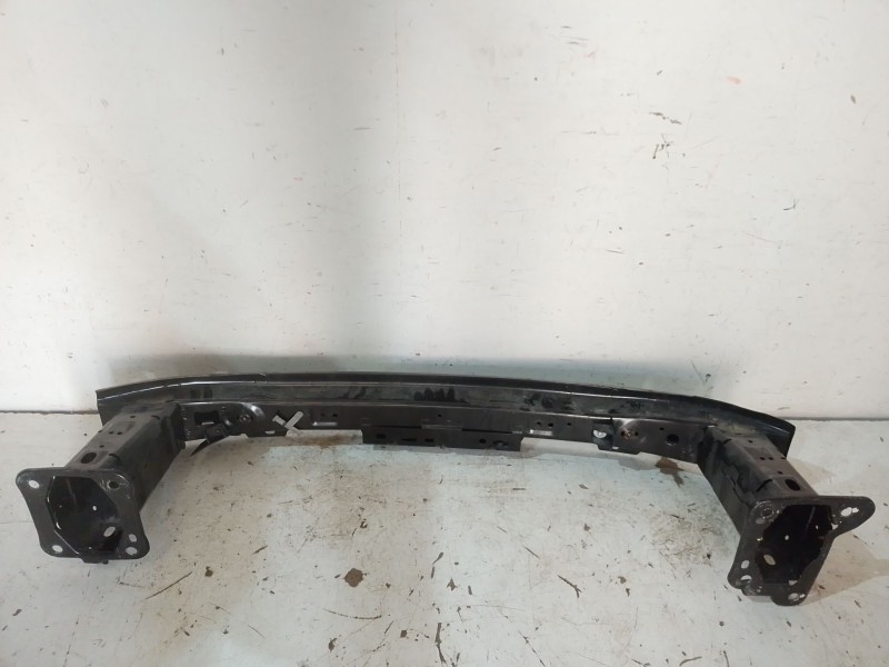 Recambio de refuerzo paragolpes delantero para ford kuga i 2.0 tdci referencia OEM IAM   