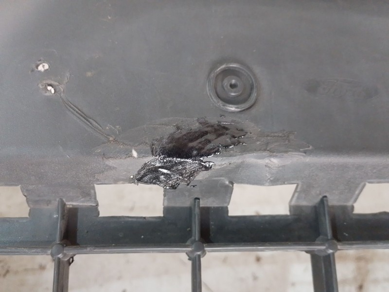 Recambio de paragolpes delantero para ford kuga i 2.0 tdci referencia OEM IAM   