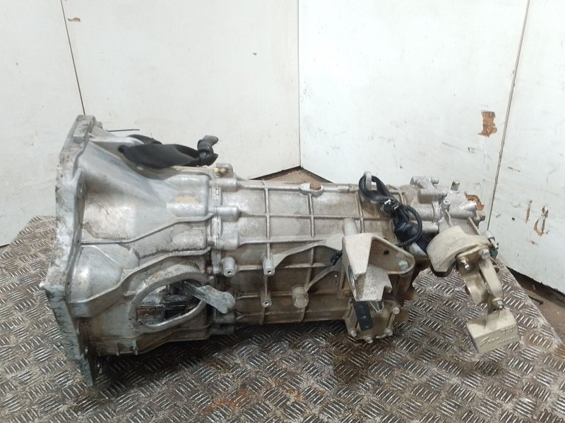 Recambio de caja cambios para iveco daily v furgoneta 29s13, 29l13, 35c13, 35s13, 40c13, 40s13 referencia OEM IAM 2835620E13  