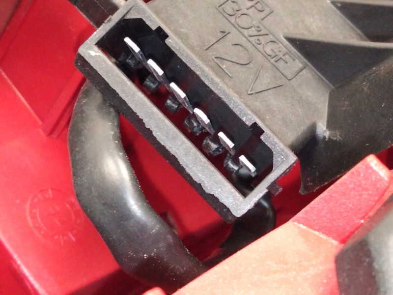 Recambio de piloto trasero izquierdo para audi a4 b5 (8d2) 1.8 t referencia OEM IAM 8D0945095A  