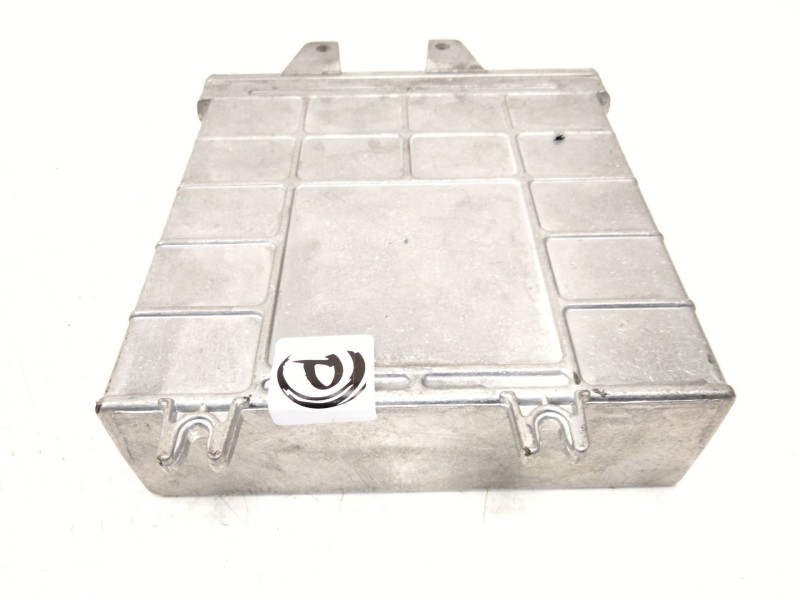 Recambio de centralita motor uce para audi a4 b5 (8d2) 1.8 t referencia OEM IAM 8D0907557 0261203550 0261203551