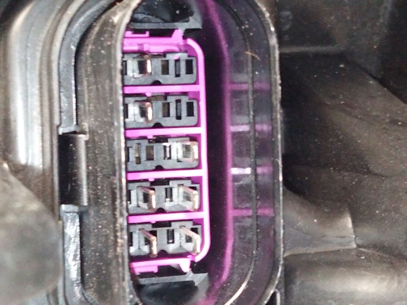 Recambio de faro izquierdo para ford kuga i 2.0 tdci referencia OEM IAM 8V4113W030AG  