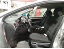 PEUGEOT 407 (6D_)