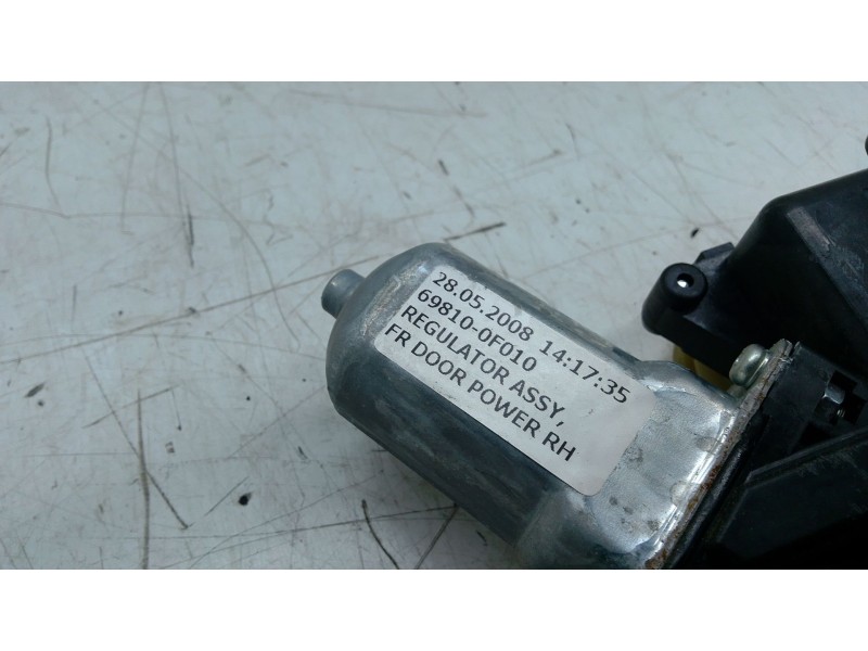 Recambio de elevalunas delantero derecho para toyota corolla verso (zer_, zze12_, r1_) 1.8 (znr11_) referencia OEM IAM   