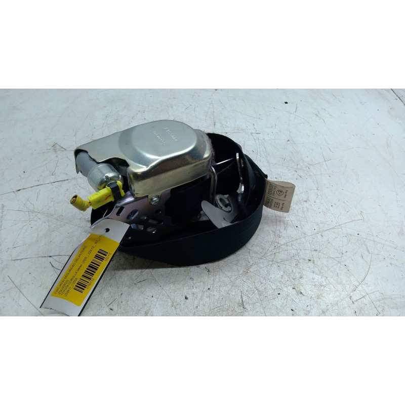 Recambio de cinturon seguridad delantero izquierdo para toyota corolla verso (zer_, zze12_, r1_) 1.8 (znr11_) referencia OEM IAM