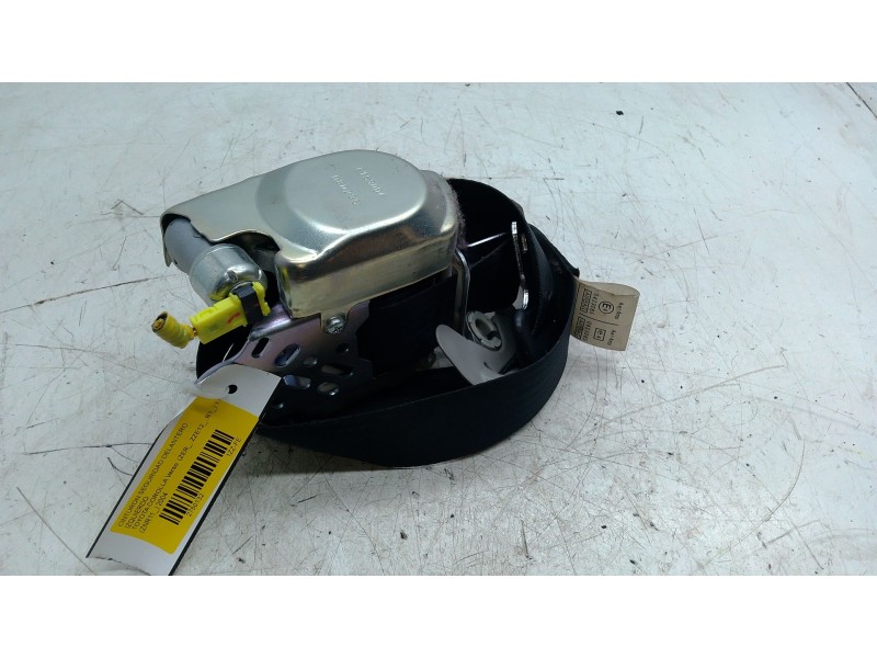 Recambio de cinturon seguridad delantero izquierdo para toyota corolla verso (zer_, zze12_, r1_) 1.8 (znr11_) referencia OEM IAM