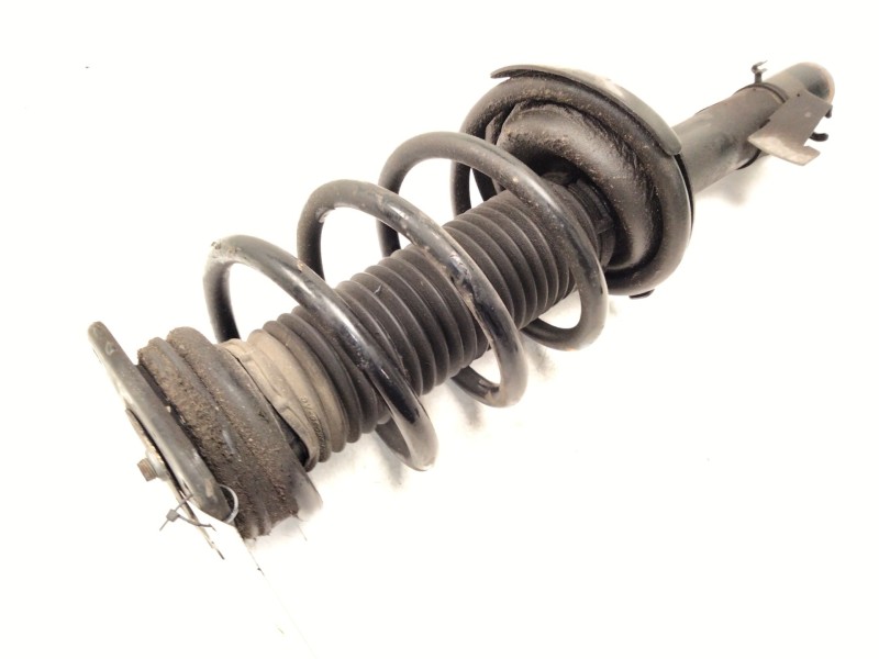 Recambio de amortiguador delantero izquierdo para ford kuga i 2.0 tdci referencia OEM IAM 8V4118K001FA  