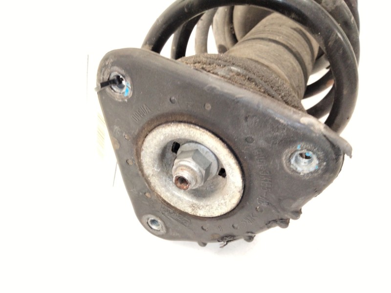Recambio de amortiguador delantero derecho para ford kuga i 2.0 tdci referencia OEM IAM 8V4118045FA  