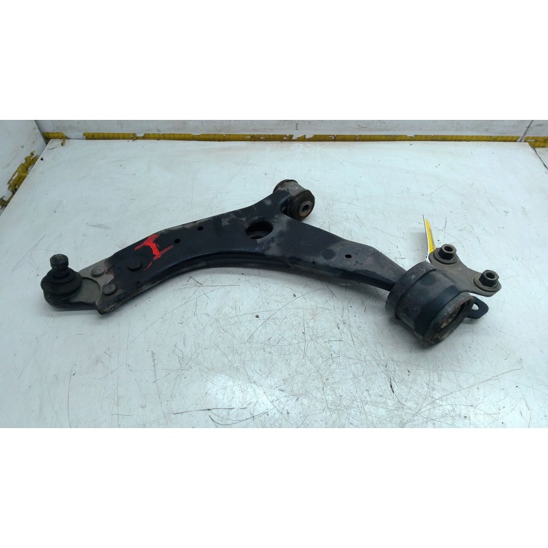 Recambio de brazo suspension inferior delantero izquierdo para ford kuga i 2.0 tdci referencia OEM IAM   