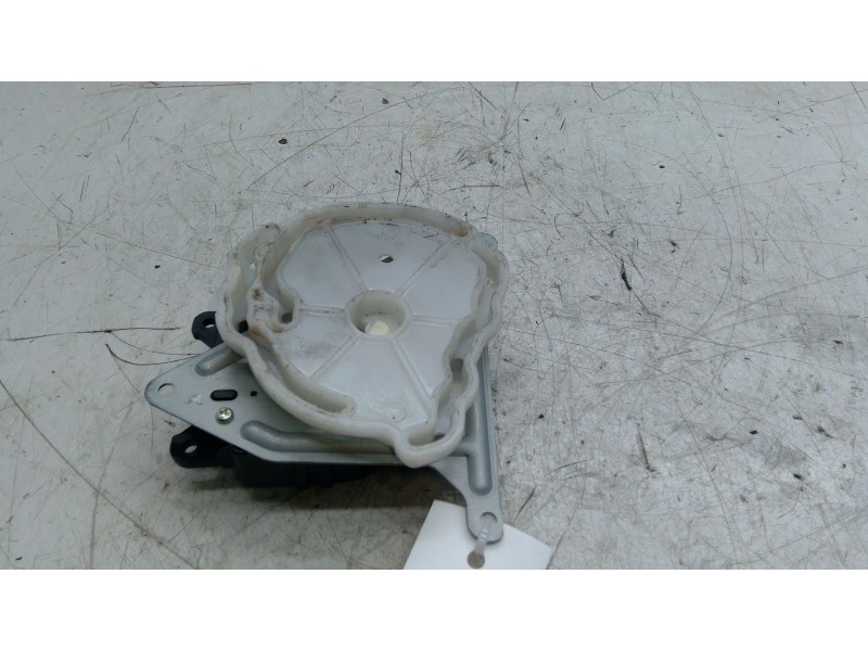 Recambio de motor de trampillas para toyota corolla verso (zer_, zze12_, r1_) 1.8 (znr11_) referencia OEM IAM   