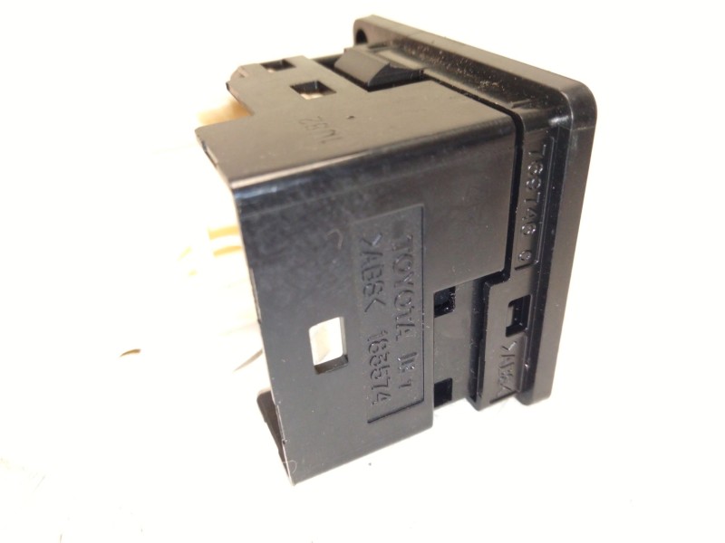 Recambio de mando retrovisor para toyota corolla verso (zer_, zze12_, r1_) 1.8 (znr11_) referencia OEM IAM   