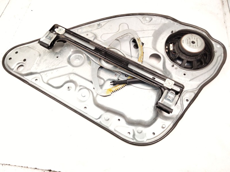 Recambio de elevalunas trasero izquierdo para ford kuga i 2.0 tdci referencia OEM IAM 7M52R045H23A  