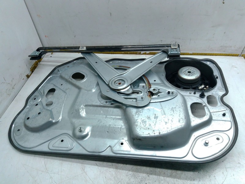 Recambio de elevalunas delantero izquierdo para ford kuga i 2.0 tdci referencia OEM IAM 980426101  