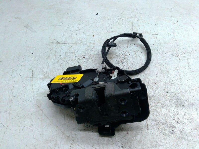 Recambio de cerradura puerta delantera derecha para ford kuga i 2.0 tdci referencia OEM IAM   