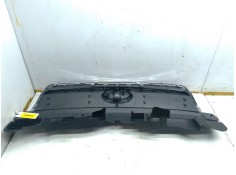Recambio de rejilla delantera para ford kuga i 2.0 tdci referencia OEM IAM 8V418200A   2