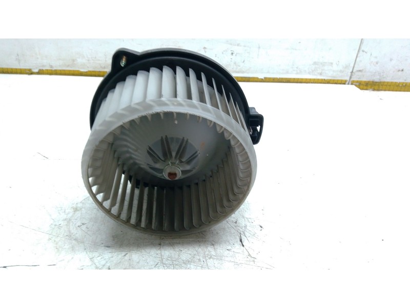 Recambio de motor calefaccion para toyota corolla verso (zer_, zze12_, r1_) 1.8 (znr11_) referencia OEM IAM 0130101601  