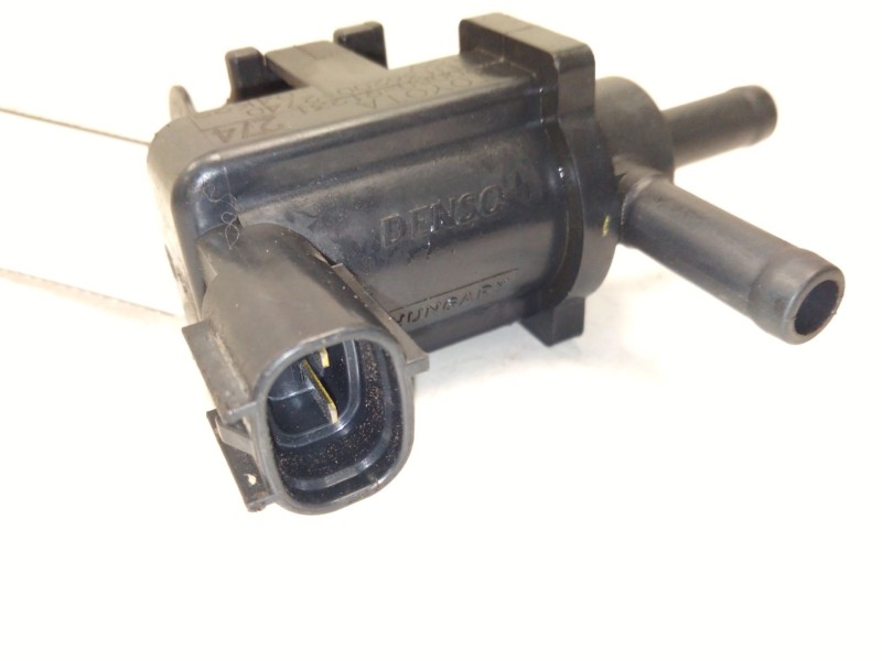 Recambio de valvula de vacio para toyota corolla verso (zer_, zze12_, r1_) 1.8 (znr11_) referencia OEM IAM 9008091231  