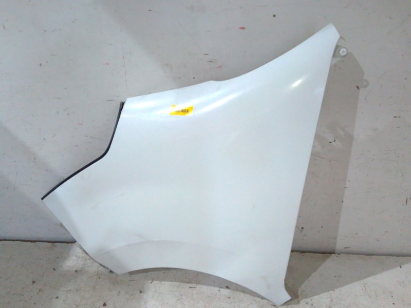 Recambio de aleta delantera izquierda para renault master iii furgoneta (fv) 2.3 dci 150 fwd (fv0f, fv03) referencia OEM IAM   