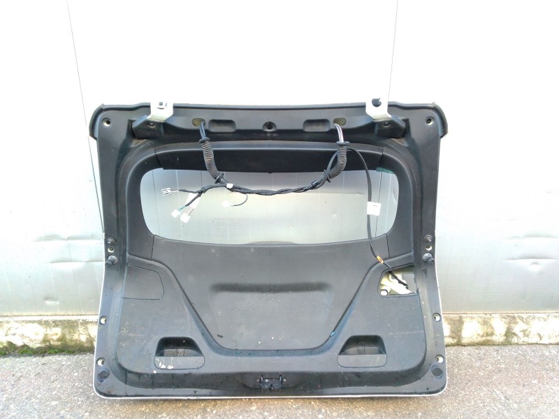 Recambio de porton trasero para renault megane iv sport tourer (k9a/m/n_) 1.2 tce 130 (k9mr) referencia OEM IAM 901007547R  