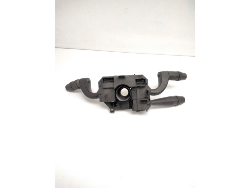 Recambio de mando luces para fiat croma (194) 1.9 8v multijet active (12.2007) referencia OEM IAM 07354087570 47143 00192