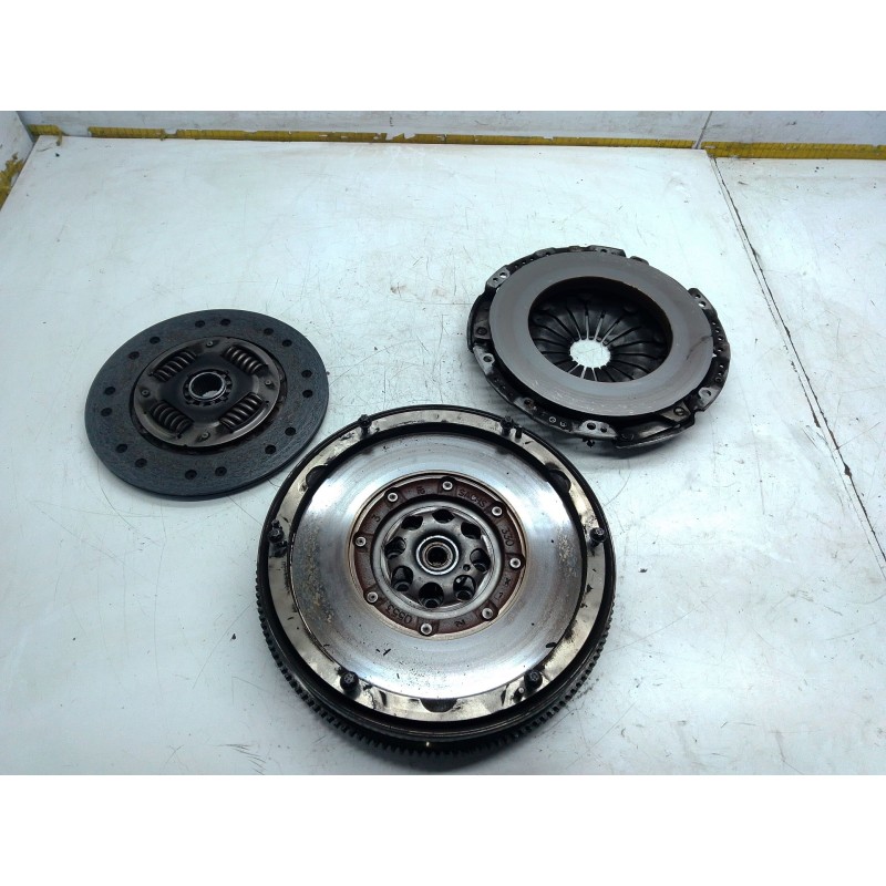 Recambio de kit embrague para mercedes-benz sprinter 5-t furgoneta (b906) 515 cdi (906.653, 906.655, 906.657) referencia OEM IAM