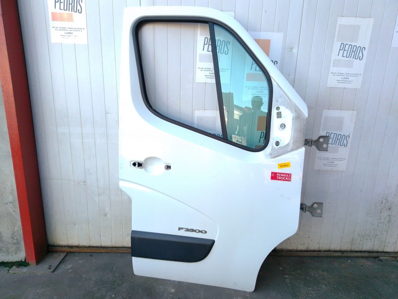 Recambio de puerta delantera derecha para renault master iii furgoneta (fv) 2.3 dci 150 fwd (fv0f, fv03) referencia OEM IAM   