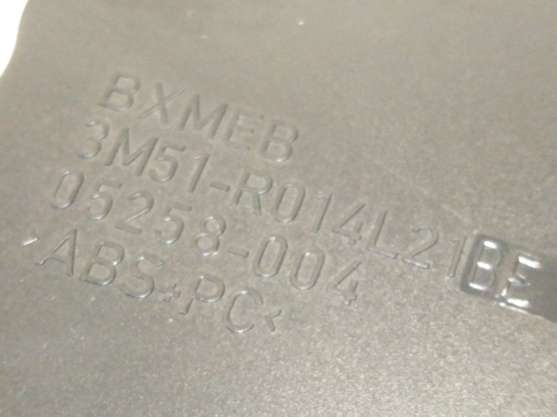 Recambio de aireador central para ford kuga i 2.0 tdci referencia OEM IAM   