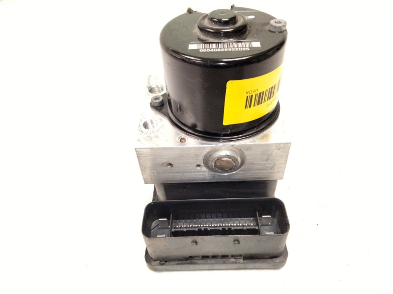 Recambio de abs para ford kuga i 2.0 tdci referencia OEM IAM AV412C405AA  