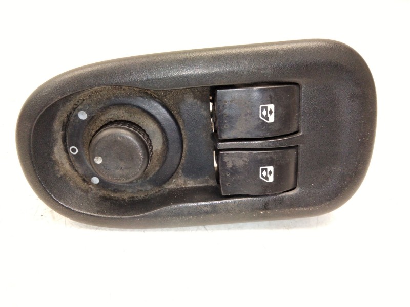 Recambio de mando elevalunas delantero izquierdo para renault master iii furgoneta (fv) 2.3 dci 150 fwd (fv0f, fv03) referencia 